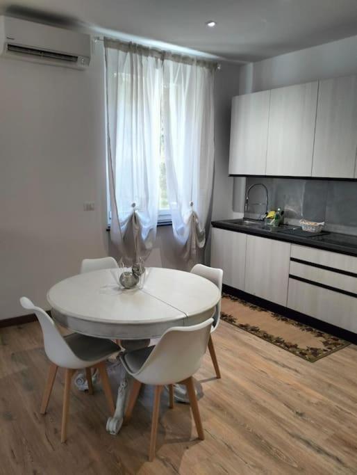 Pisi Home, 2 Min Dalla Spiaggia E Dall' Ospedale Gaslini Genua Exteriör bild