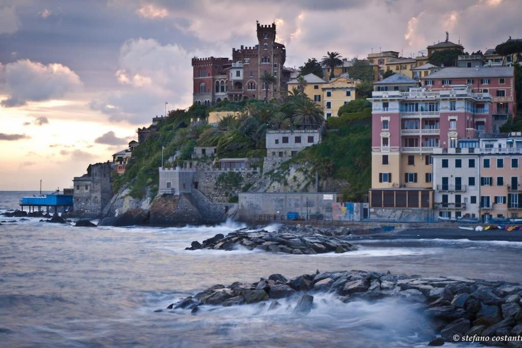 Pisi Home, 2 Min Dalla Spiaggia E Dall' Ospedale Gaslini Genua Exteriör bild