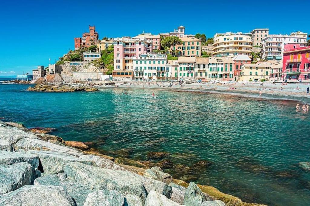 Pisi Home, 2 Min Dalla Spiaggia E Dall' Ospedale Gaslini Genua Exteriör bild