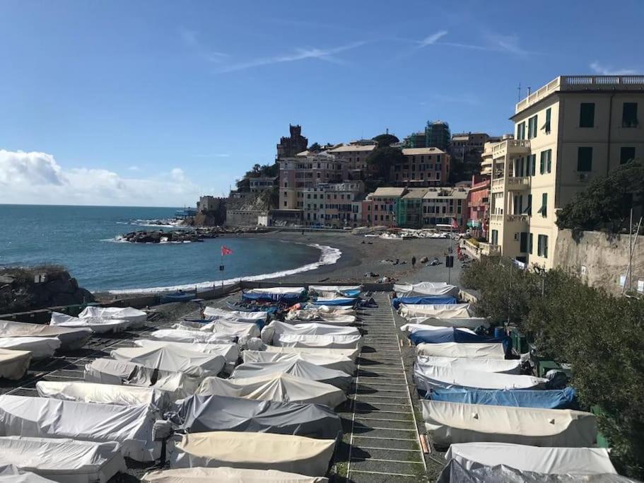 Pisi Home, 2 Min Dalla Spiaggia E Dall' Ospedale Gaslini Genua Exteriör bild